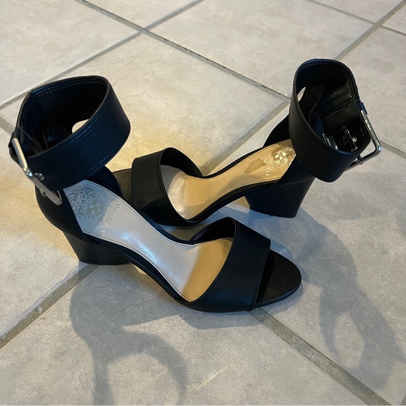 Vince Camuto Leather Thick Ankle Strap Block Heel - Picture 2 of 6